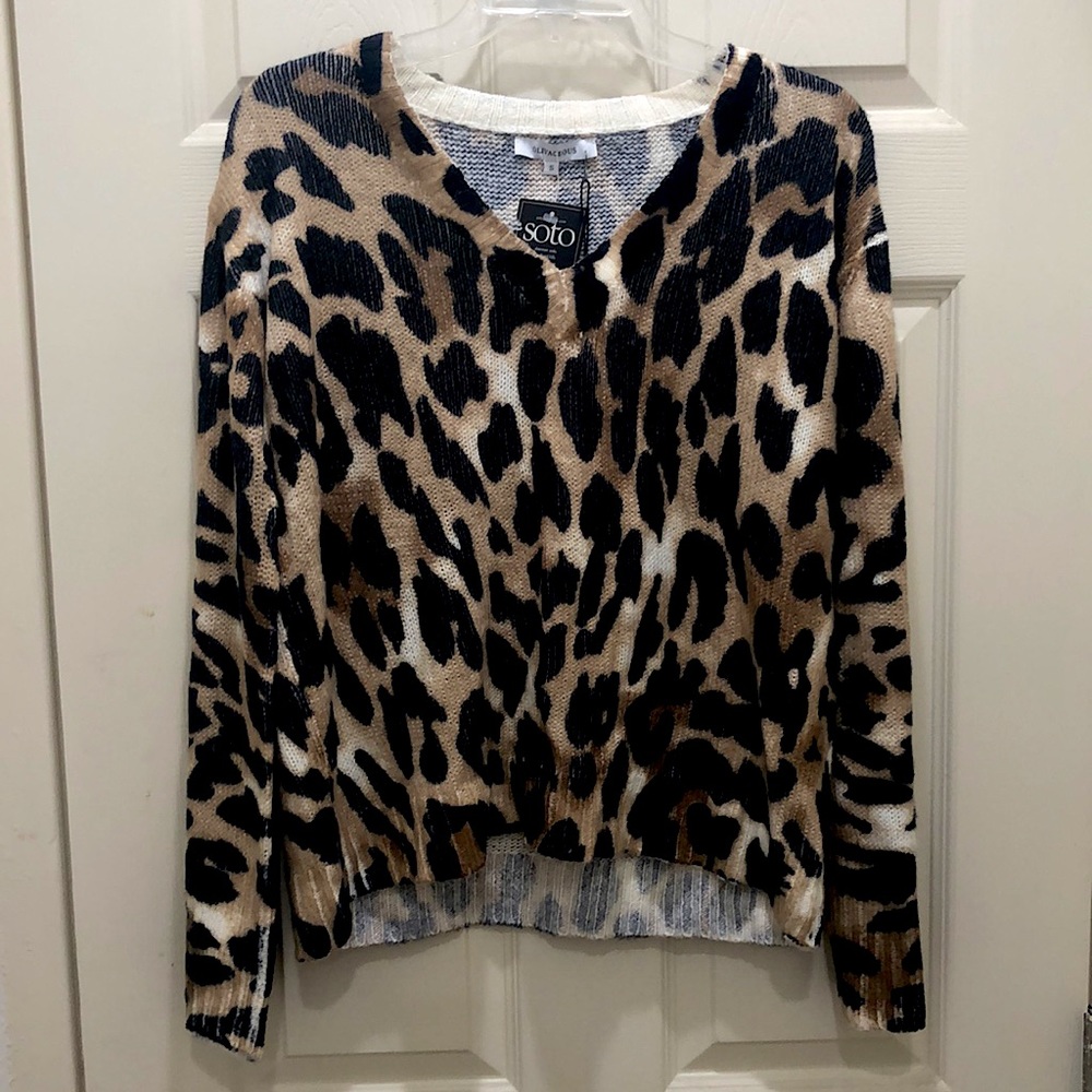 NWT Cheetah Print Sweater S/M